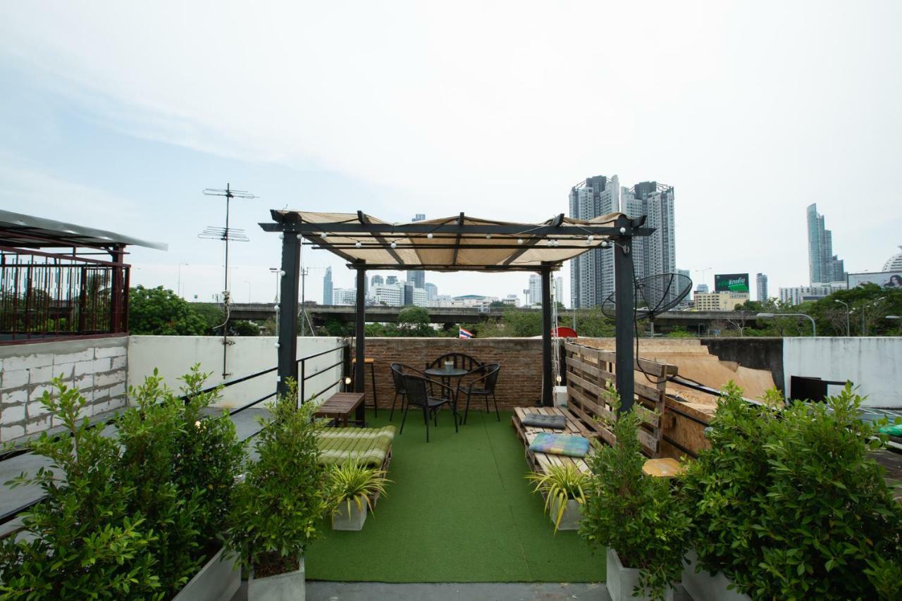 The Bridge Hostel バンコク都 エクステリア 写真